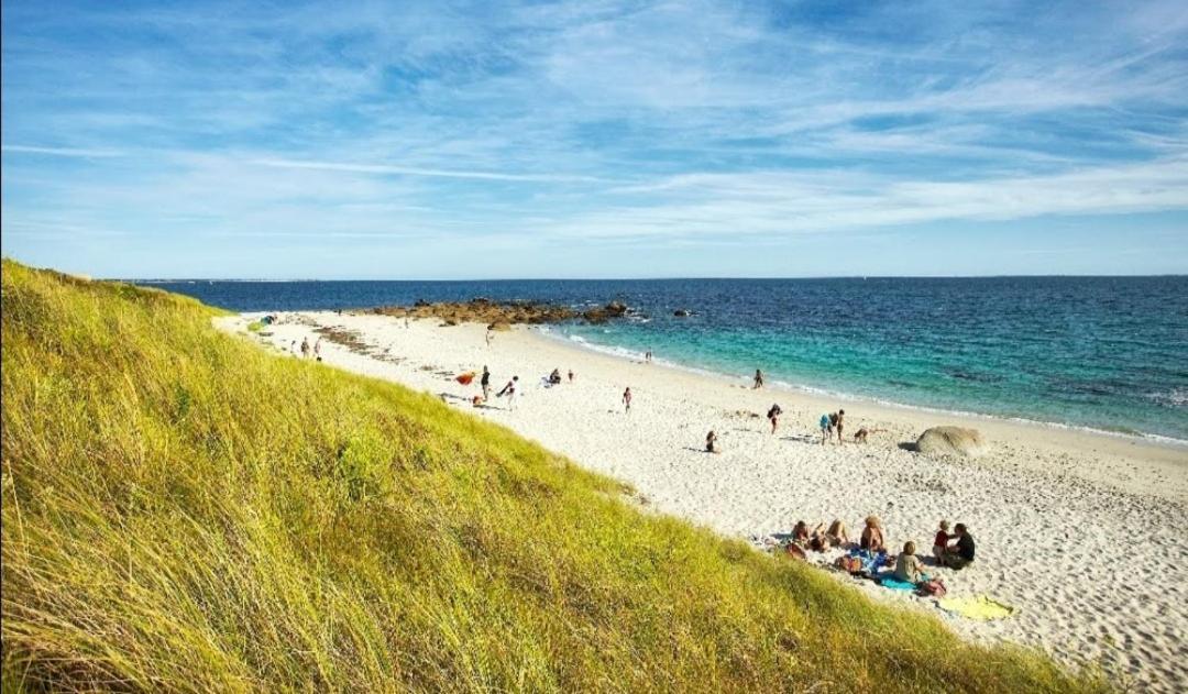 Location appartement meublé bord de mer Fouesnant Extérieur photo